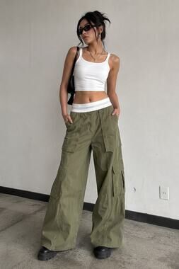 MO&Co Olive Ripstop Cargo Pants Wide Leg Utility Gorpcore Acubi XS